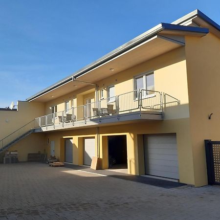 Kleine Auszeit - Ferienwohnungen In Flonheim Extérieur photo